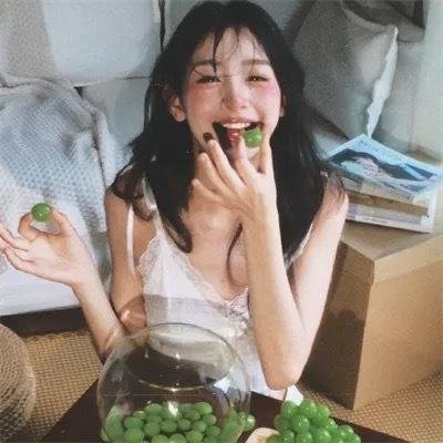 黑玫瑰公寓